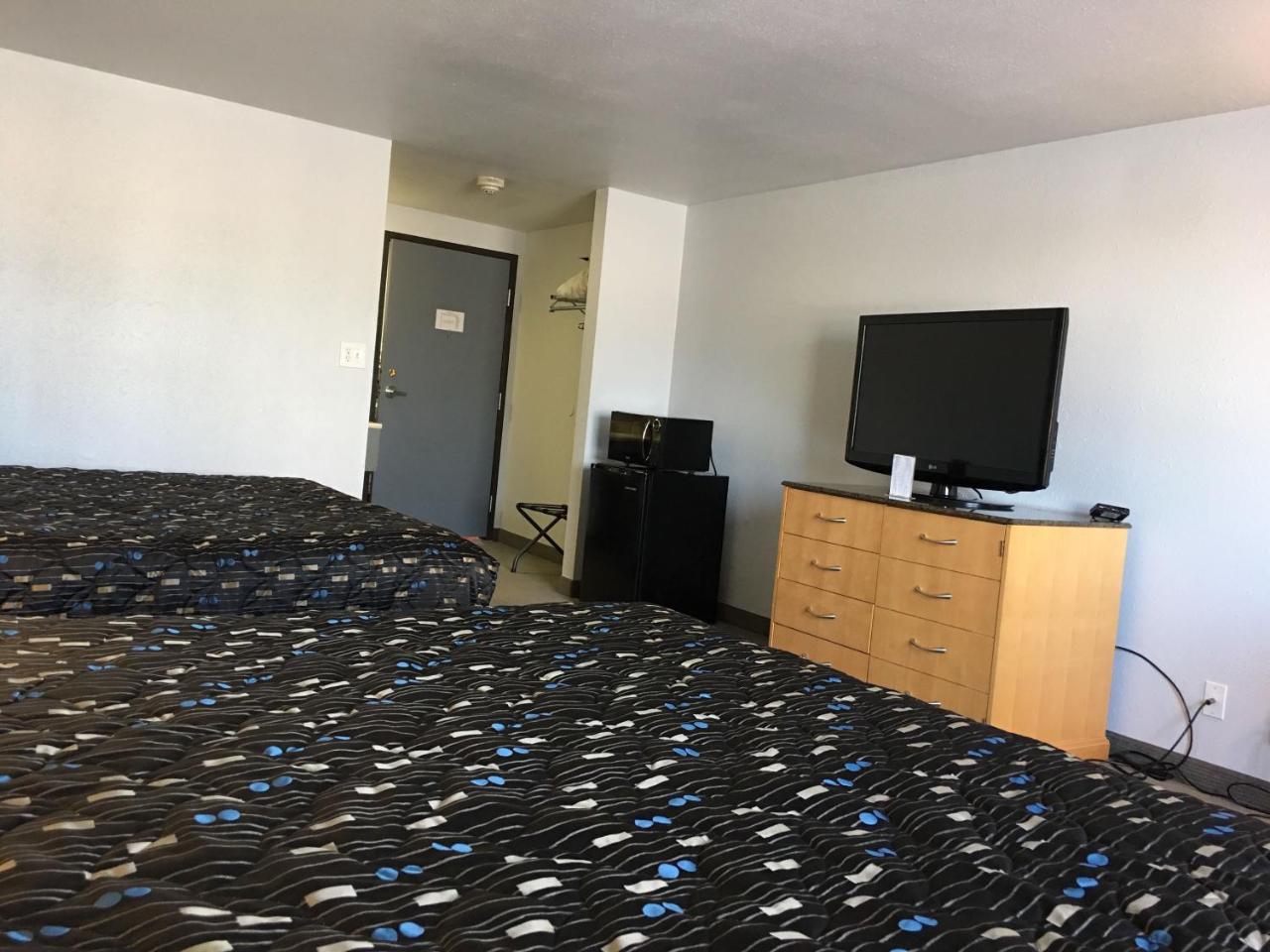 King Room Two King Beds